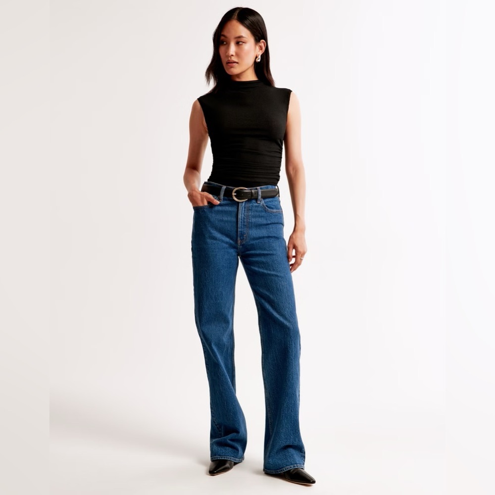 Abercrombie High Rise 90s Relaxed Jean